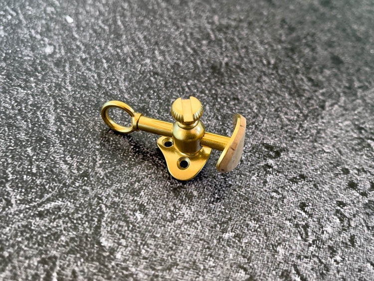 Thumb Rest Matt Gilded